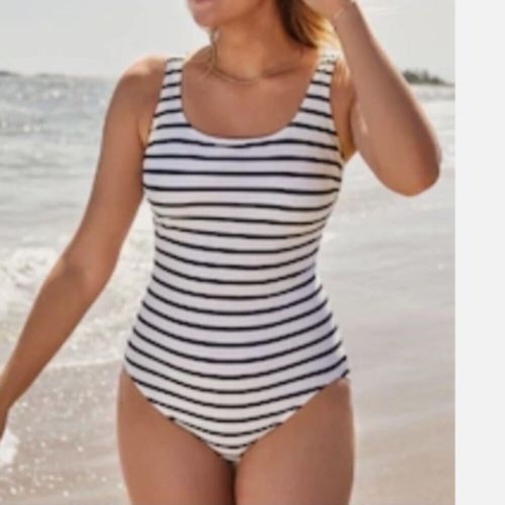 lands end swimsuit 18w black ivory striped tugless one piece Chlorine Resistant